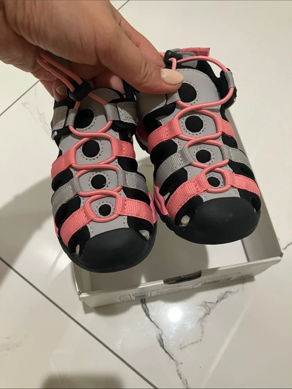 NWOT Geox Kids Coral Pink and Gray Closed-Toe Sport Sandals